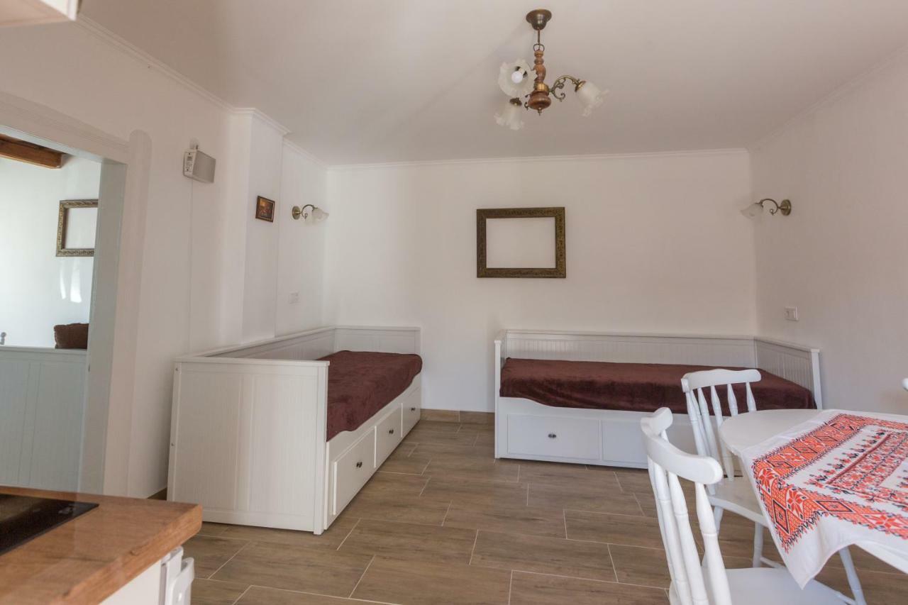 Gadoros Vendeghaz Hotell Egerszalók Exteriör bild