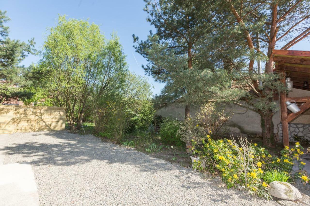 Gadoros Vendeghaz Hotell Egerszalók Exteriör bild